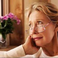 Ще до одруження син познайомив нас з нашими сватами та невісткою. Я не стала говорити, що вони мені дуже не сподобалися. Чоловік мене заспокоював і говорив, що не нам жити з цією жінкою.