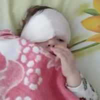 Усиновила сліпу і глуху дівчинку, а отримала дочку, про яку мріяла все життя