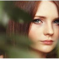 Я мріяла поступити в університет і стати вчителем молодших класів. Але батьки мій вибір не підтримали. – Університет далеко знаходиться, ти до нього будеш по півтори години добиратися.