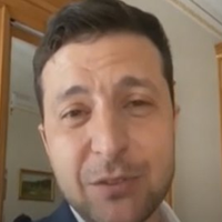 Відео. “Хлопці, ви – заср@нці! Ми Вас знайдемо і буде боляче!” Президент Володимир Зеленський звернувся до далекобійників