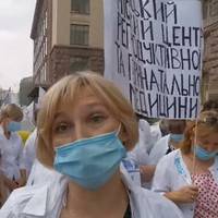 3а копійки, вам ніхто робити не буде: в столиці люди кинули роботу і заблокували центр Києва- все дуже серйозно