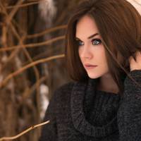 У плани Івети ніколи не входило руйнування чужих сімей, але зараз було вже не до високої моралі, потрібно було подумати про саму себе. Ось і доклала жінка всіх зусиль, щоб забрати чоловіка з сім’ї