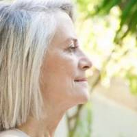 Мій колишній чоловік був недоброю людиною. Я вдруге вийшла заміж. Другий чоловік, Гліб, виявився повною протилежністю мого першого чоловіка, у всьому мені допомагав.