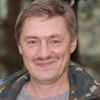 Я дитина дуже низької якості. В 10 років залишився без матері і пішов по інтернатах. Сьогодні від імені тисяч інтернатівців скажу те, що й сам від себе не очікував