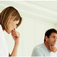 У Івана була сім’я, дорослий син, який вже одружився. Але раптом, ми несподівано довідалися, що він розлучається. За його словами, дружина пішла до іншого і з ним не живе.