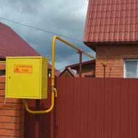 Пане Зеленський, чому ж так несправедливо то виходить? Раніше ми разом з сусідами провели газ по вулиці за свої кошти копали траншеї, а тепер…