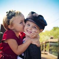 6 липня — Всесвітній день поцілунку. Не забудьте поцілувати своїх найдорожчих