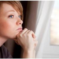 У нас з батьками спільна квартира, тому після весілля я привела чоловіка додому. Батьки відчули, що моя увага дістається не тільки їм, та й з грошима стало складніше – ми влізли в кредити, купили