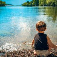 Нещодавно Віра їздила в своє рідне маленьке село, вона оформляла спадщину. Там вона і зустріла свою сестру, яку вже не бачила дуже багато років. Сестра сама прийшла до неї.