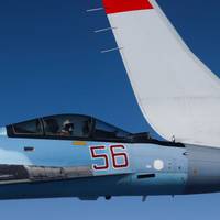 Російський винищувач Су-27 упав у море поблизу окупованого Криму