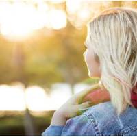 Після розлучення у мене з’явився інший чоловік і мій колишній про це дізнався. У мене є подруга, наші чоловіки дружать, і її чоловік потайки копався в її телефоні і всю обстановку передавав моєму