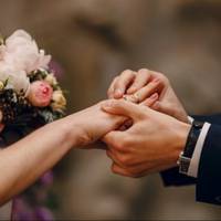 Недобре Марина відчула, коли вже затверджений список гостей поповнився незнайомими нареченій іменами. А потім виявилося, що у неї на весіллі зовиця буде відзначати заручини і свій день народження.