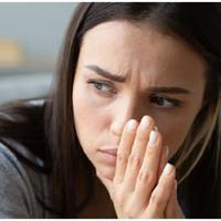 Через три роки після розлучення я зустріла Андрія. Він був трохи старший за мене. Свої діти у нього були вже дорослі, жили самостійно, тому моїх він прийняв без проблем.