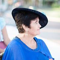 Я маю дві свекрухи. Якось був кінець грудня. Моя перша свекруха вирішила, що їй зручніше їздити до нас, мені було байдуже, могли б і до неї додому онука привозити.