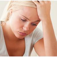 – Мій чоловік знайшов іншу. Але ж говорив, що любить, що сім’я для нього – святе. Я ж старалася з усіх сил бути хорошою дружиною, за ним і за дітьми доглядала. У них все найкраще було.