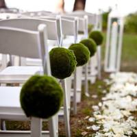 Світлана на весілля запросила лише батька, сказала, щоб прийшов сам, без своєї нової дружини, адже знала, що мамі буде незручно перед ріднею. Батько, довго не думаючи, відмовив.