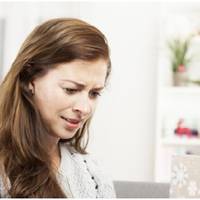 Сестра мого чоловіка вийшла заміж за мого двоюрідного брата. Всі родичі щиро дивувалися такому збігу, і лише я і Олег знали правду, чому все так склалося