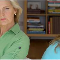 Якось я вирішила відвідати сина з невісткою і приїхала до них з купою гостинців. Заклала їх холодильник продуктами і сподівалася, що наші відносини стануть теплішими.