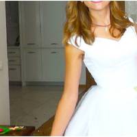 Мій батько не прийшов до мене на весілля. Все тому, що йому 46 років, і моєму нареченому теж 46. Андрій дуже забезпечена людина і це теж не подобається моєму татові.