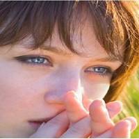 Марина знайшла роботу вихователя в дитячому садочку. Саме там вона і познайомилася з моїм двоюрідним братом, який був батьком одного з її вихованців.