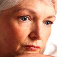 Коли я була ще зовсім молодою, то так мріяла вилетіти з батьківського гнізда, бути самостійною. Потім, покинувши батьківський дім, стала мріяти про заміжжя. Одружилися ми з хорошим чоловіком.