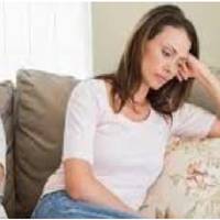 Сусіди і знайомі дивувалися, як я можу дружити з жінкою, яка забрала в мене чоловіка. Якось вранці Люба подзвонила мені і запросила мене до них в гості, я погодилася.