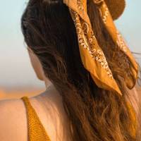 Моя свекруха, маючи чотирьох дітей, чомусь вирішила, що саме я повинна піклуватися про неї, коли самій вже стало важко. У неї є ще донька, дві невістки, сини, але їй хотілося бути саме зі мною.