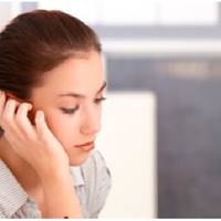 Одного разу, коли я чекала другу дитину, в наші двері подзвонили, на порозі стояла дівчина з малюком на руках. Я запросила її зайти, дівчину звали Інна, виявляється вона друга дружина Руслана.