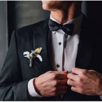 Коли синові виповнився рік, Дмитро просто пішов до іншої. Батьки, звичайно, дочку підтримали. Син підріс, пішов у садок, а Марина вийшла на роботу. В цей час в новій сім’ї Дмитра народився син.