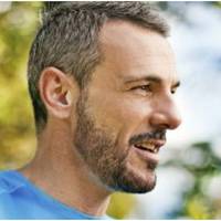 З Іриною я прожив 10 років. Я добре до неї ставився, але ніяких трепетних почуттів у мене по відношенню до дружини так і не виникло. Ірина любила мене, а її – ні.