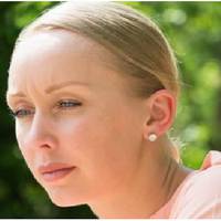 Поки я з донькою відпочивала на морі, у чоловіка з’явилася інша жінка. Вона прийшла до мене додому, сказала, що вони з моїм чоловіком теж відпочивали в Туреччині і просила, щоб я його відпустила