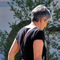 Десь через два тижні після весілля, мені почав дзвонити мій син і просив приготувати щось йому поїсти. Ввечері після роботи він забігав до мене і їв з таким апетитом, наче тиждень його не годували.