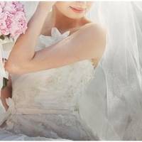 Про свій приїзд ми повідомили доньці, коли вже прибули на місце. Вона затримувалася на роботі, тому просто назвала адресу і сказала, що вдома нас зустріне Валерій. Коли ми зайшли в квартиру, побачили