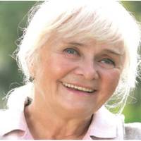 На минулих вихідних ми робили невеличкі входини в новий будинок, новосілля, так би мовити. Покликали лише найближчих людей, але донька з зятем не прийшли.