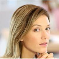 Коли я зрозуміла, що у мого чоловіка є інша, попросила роздруківку його телефонних розмов. Він щодня по кілька разів телефонував на один номер. Я теж зателефонувала – слухавку підняла жінка.