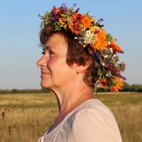 Невістка хоче, щоб я купувала онукам дорогі подарунки: екологічно чисті, якісні, не з дешевого кіоску. Інколи я останні копійки на них витрачаю, доводиться позичати навіть.