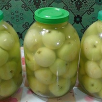 Смачні та корисні мочені яблука в банках на зиму. Як правильно їх консервувати