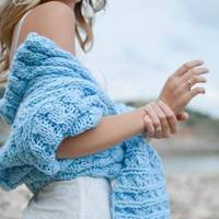 Марина жила в будинку мого чоловіка не тільки як домробітниця, але і як спадкоємиця. Треба розуміти, що моїй появі вона не зраділа зовсім. З-під її носа випаровувалася велика квартира і рахунок в бан