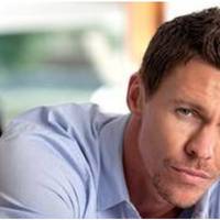 Проживши з дружиною 13 років, я вирішив розлучитися. Але розлучення я вирішив відкласти. Товариш запропонував мені на пів року поїхати за кордон на роботу. Я погодився, вирішив – попрацюю і одночасно