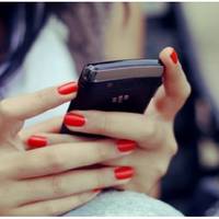 Останнім часом, моя невістка Уляна почала тісну дружбу з сусідками по селищу, і понеслося: «Мені треба те, треба це», що б не відставати від подружок. Спочатку почала говорити, що у всіх сусідок сумо