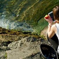 Прийшла додому, а на столі лежить записка: «Марічечко, ти мені вибач, але я покохав іншу жінку, тому йду до неї. Речі беру тільки особисті