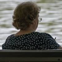 У середу минулого тижня приїхала я з дачі в поліклініку. Думала все встигну і на 10 годин назад поїду, але автобуса не було, а наступний – аж на другу годину дня. Вирішила поїхати до доньки.