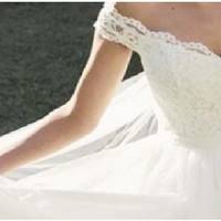 На весілля нашої доньки Петро прийшов з моєю подругою, заради якої він мене кинув. Донька хотіла, щоб на її святі був присутній батько, а мене донька соромиться, хоча я ні в чому не винна