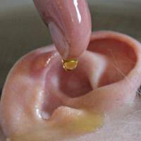 Збережіть собі! Як позбутися від болю у вусі за 1 хвилину!