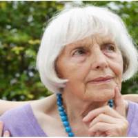 Мій зять майже половину зарплати віддає своїй мамі. Моя сваха ніколи не працювала, а тепер вважає, що син має її забезпечувати