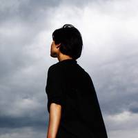 На день народження в серпні няня моїй доньці подарунок принесла – ляльку, про яку дочка мріяла вже досить багато часу. Вона дуже дорого коштує, няня половину своєї зарплати за неї віддала.