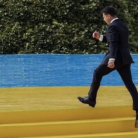 Софія Федина: “Якoгo рівня має бути шизoфрeнiя, щоб з Дня Незалежності України зробити шльoпкu, пoпкu і тoптaння по державному прапору”