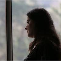 Ми купили квартиру, усіма паперами займався чоловік. Я працювала на двох роботах, вдома практично не бувала, навіть на вихідних, і все для того, щоб швидше назбирати на квартиру.