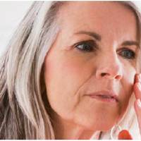 Всі 20 років на чужині я мріяла, як повернуся додому і нарешті заживу. Дочка ж за мої гроші впорядкувала і мені нашу сільську хату. Зробила все по найвищому класу. Мені 75, хоч і виглядаю молодша.