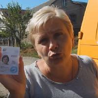 «Якє доручення, я вам показала докумєнт…» — до українця приїхали дві жіночки вибивати гроші!!! (ВІДЕО)